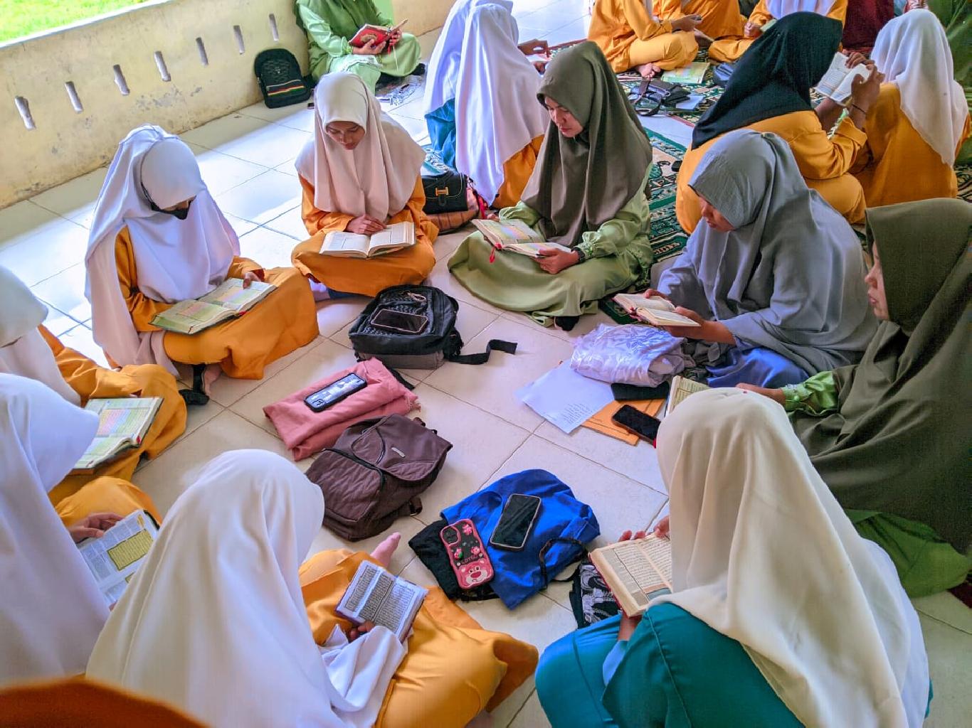 Program Indonesia Khataman Al-Qur'an Kementerian Agama RI 16 Ramadhan 1446 H/16 Maret 2025